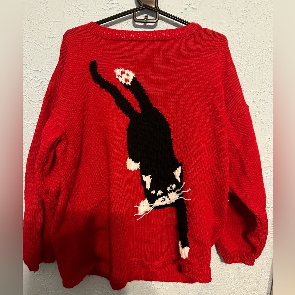 Women’s Cat Sweater